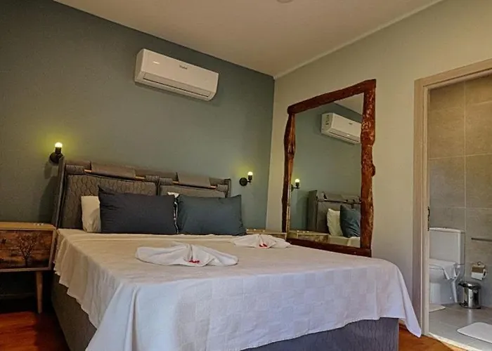 Detached With Private Pool In Goecek Inlice וילה *