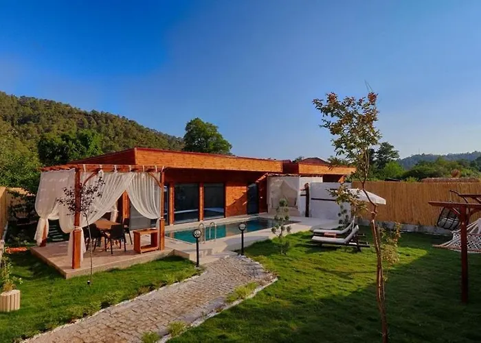 Вилла Detached With Private Pool In Goecek Inlice